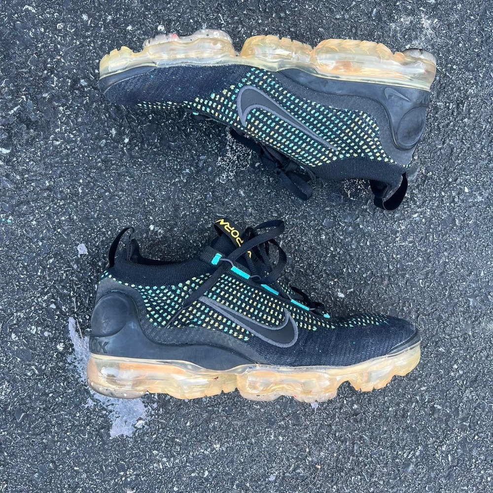 Nike Air VaporMax 2021 flyknit size 8